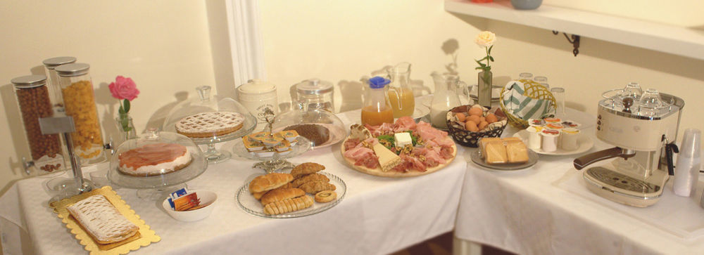 Bed & Breakfast Dimora Novecento 3*